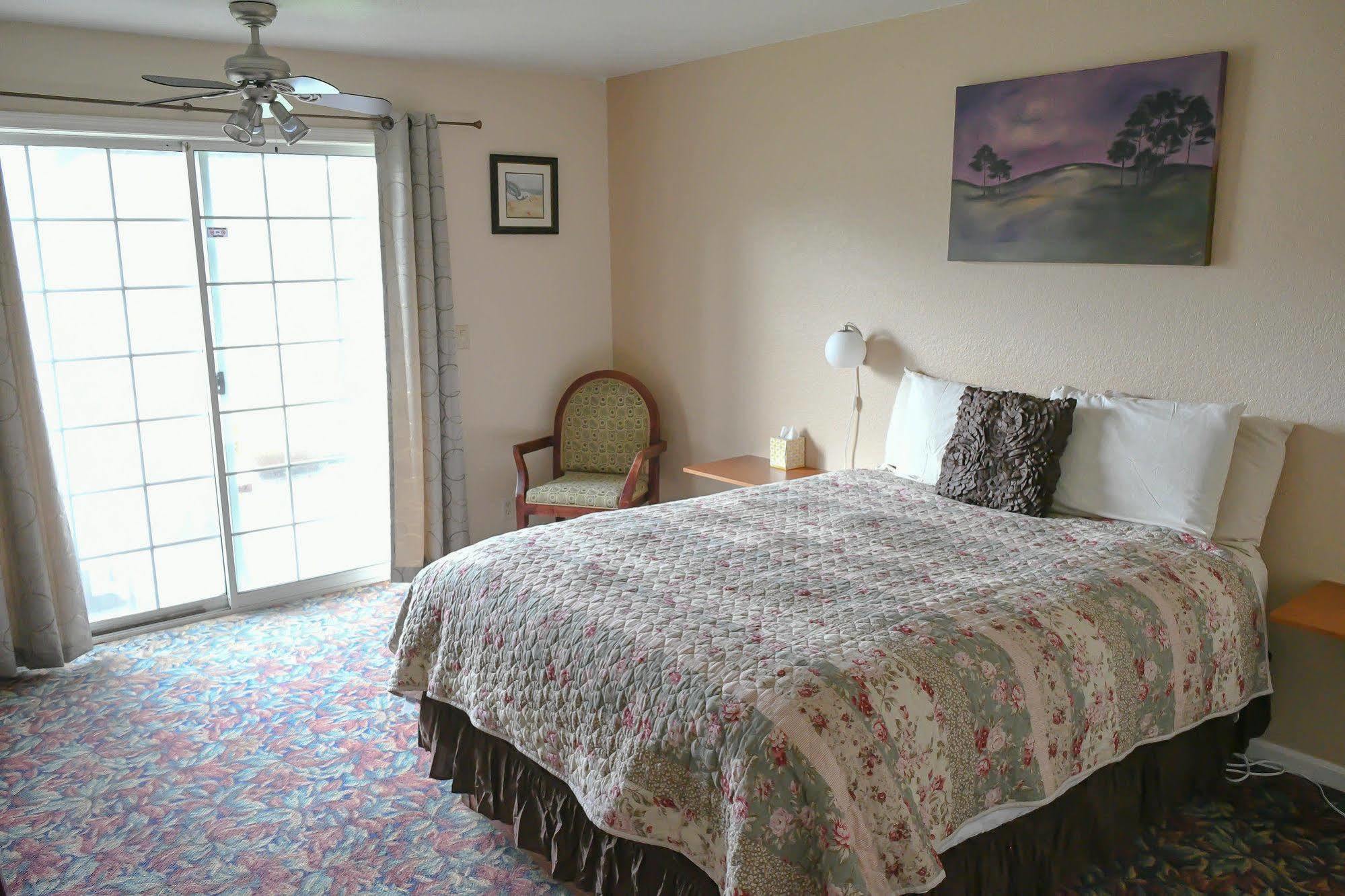 Depoe Bay Inn (Adults Only) Eksteriør billede